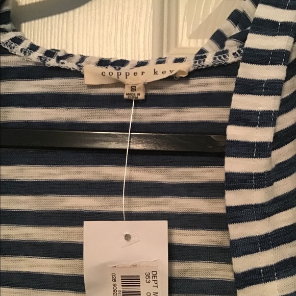 NWT striped ruffled short sleeved open cardigan - Picture 2 of 3